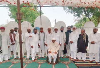 अमन-चैन और भाईचारे की दुआओं के साथ किकिरमेटा में मनाया गया ईद-उल-अज़हा,गले मिलकर दी ईद की मुबारकबाद- दिखी भाईचारे की मिसाल अमन-चैन और भाईचारे की दुआओं के साथ किकिरमेटा में मनाया गया ईद-उल-अज़हा,गले मिलकर दी ईद की मुबारकबाद- दिखी भाईचारे की मिसाल