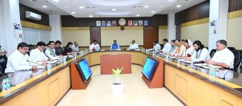 साय कैबिनेट के बड़े फैसले: 125 दिन रोजगार गारंटी, ‘अटल आजीविका समृद्धि हाट’ और बायोगैस नीति को मंजूरी साय कैबिनेट के बड़े फैसले: 125 दिन रोजगार गारंटी, ‘अटल आजीविका समृद्धि हाट’ और बायोगैस नीति को मंजूरी