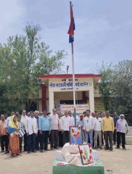 सेवा सहकारी समिति बटरेल में सहकारिता सप्ताह का शुभारंभ, ध्वजारोहण कऱ प्राधिकृत अध्यक्ष कमलेश बोले — सहकारिता किसानों की आर्थिक मजबूती और आत्मनिर्भर भारत का सशक्त माध्यम सेवा सहकारी समिति बटरेल में सहकारिता सप्ताह का शुभारंभ, ध्वजारोहण कऱ प्राधिकृत अध्यक्ष कमलेश बोले — सहकारिता किसानों की आर्थिक मजबूती और आत्मनिर्भर भारत का सशक्त माध्यम
