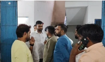 नार्को टेस्ट पर आमने-सामने विधायक और नायब तहसीलदार, टोप्पो बोले- जांच के लिए तैयार, आंदोलन पर अड़े अधिकारी नार्को टेस्ट पर आमने-सामने विधायक और नायब तहसीलदार, टोप्पो बोले- जांच के लिए तैयार, आंदोलन पर अड़े अधिकारी