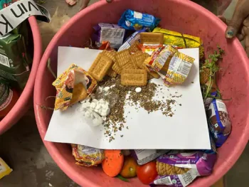 प्याज में गांजा, साबुन में नशीली गोलियां छिपाकर सेंट्रल जेल पहुंचाने की कोशिश नाकाम प्याज में गांजा, साबुन में नशीली गोलियां छिपाकर सेंट्रल जेल पहुंचाने की कोशिश नाकाम