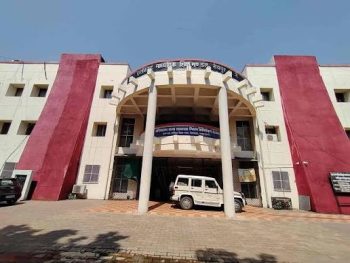 माशिमं ने 2026-27 सत्र के लिए जारी की गाइडलाइन, 31 अगस्त तक भरने होंगे 9वीं से 12वीं के प्रवेश व परीक्षा फॉर्म माशिमं ने 2026-27 सत्र के लिए जारी की गाइडलाइन, 31 अगस्त तक भरने होंगे 9वीं से 12वीं के प्रवेश व परीक्षा फॉर्म