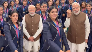 ‘जो खेलेगा, वो खिलेगा’: कॉमनवेल्थ पदक विजेताओं से मिले पीएम मोदी, खिलाड़ियों के साथ लगाया ‘भारत माता की जय’ ‘जो खेलेगा, वो खिलेगा’: कॉमनवेल्थ पदक विजेताओं से मिले पीएम मोदी, खिलाड़ियों के साथ लगाया ‘भारत माता की जय’
