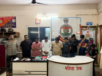 CG BIG BREAKING: वेलनेस स्पा सेंटर की आड़ में देह व्यापार का खुलासा, मैनेजर और महिला दलाल समेत 9 गिरफ्तार CG BIG BREAKING: वेलनेस स्पा सेंटर की आड़ में देह व्यापार का खुलासा, मैनेजर और महिला दलाल समेत 9 गिरफ्तार