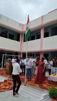 जामगांव आर कालेज में विकसित राष्ट्र, पर्यावरण संरक्षण और विभाजन की त्रासदी से सीख का संकल्प लेकर मनाया गया 80वां स्वतंत्रता दिवस जामगांव आर कालेज में विकसित राष्ट्र, पर्यावरण संरक्षण और विभाजन की त्रासदी से सीख का संकल्प लेकर मनाया गया 80वां स्वतंत्रता दिवस