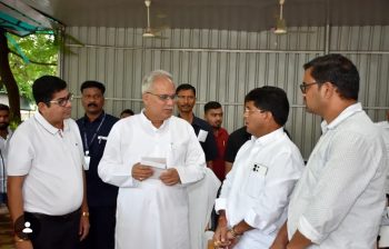 पाटन में 23 अगस्त को पूर्व मुख्यमंत्री भूपेश बघेल का जन्मोत्सव, नवनिर्मित राजीव भवन का होगा भव्य उद्घाटन; युवा कांग्रेस की बाइक रैली और लोककला मंच ‘सुरमयी प्रस्तुति’ बनेगी आकर्षण पाटन में 23 अगस्त को पूर्व मुख्यमंत्री भूपेश बघेल का जन्मोत्सव, नवनिर्मित राजीव भवन का होगा भव्य उद्घाटन; युवा कांग्रेस की बाइक रैली और लोककला मंच ‘सुरमयी प्रस्तुति’ बनेगी आकर्षण