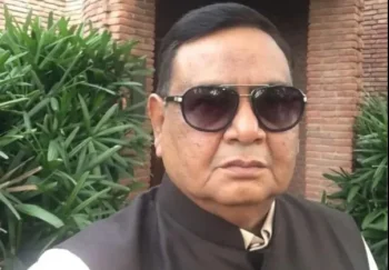 CG शराब घोटाला: ED का बड़ा एक्शन, कांग्रेस नेता रामगोपाल अग्रवाल गिरफ्तार; गिरफ्तारी के बाद सियासी हलचल तेज CG शराब घोटाला: ED का बड़ा एक्शन, कांग्रेस नेता रामगोपाल अग्रवाल गिरफ्तार; गिरफ्तारी के बाद सियासी हलचल तेज
