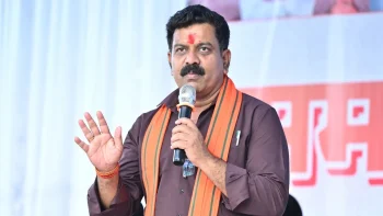 छत्तीसगढ़ में धर्मांतरण कानून लागू, नियम राजपत्र में प्रकाशित; अवैध धर्म परिवर्तन पर उम्रकैद तक का प्रावधान-गृहमंत्री विजय शर्मा बोले- कानून तोड़ने वालों के खिलाफ होगी कठोर कार्रवाई, हर जिले में विशेष अदालतें गठित होंगी छत्तीसगढ़ में धर्मांतरण कानून लागू, नियम राजपत्र में प्रकाशित; अवैध धर्म परिवर्तन पर उम्रकैद तक का प्रावधान-गृहमंत्री विजय शर्मा बोले- कानून तोड़ने वालों के खिलाफ होगी कठोर कार्रवाई, हर जिले में विशेष अदालतें गठित होंगी