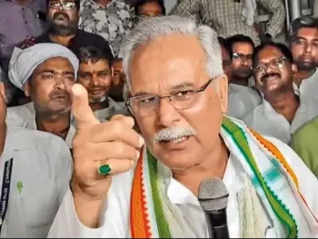 भूपेश बघेल बोले- पेपर लीक करने वालों में कानून का डर नहीं, परीक्षा व्यवस्था में सुरक्षा चूक रोकना जरूरी भूपेश बघेल बोले- पेपर लीक करने वालों में कानून का डर नहीं, परीक्षा व्यवस्था में सुरक्षा चूक रोकना जरूरी