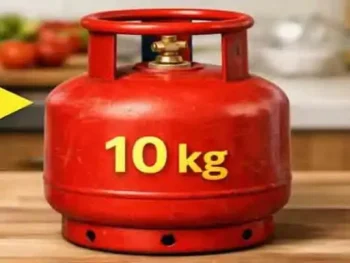 छत्तीसगढ़ में पहली बार 10 किलो का हल्का सिलेंडर, ऐप से होगी बुकिंग; 15 अगस्त से रायपुर में शुरुआत छत्तीसगढ़ में पहली बार 10 किलो का हल्का सिलेंडर, ऐप से होगी बुकिंग; 15 अगस्त से रायपुर में शुरुआत