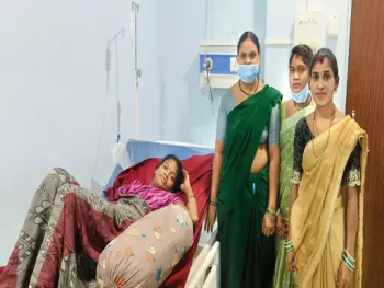 अस्पताल में चीख-पुकार की जगह गूंजे भरथरी के सुर: सिजेरियन प्रसव के दौरान लोकगायिका ने गाकर दूर किया डर और तनाव अस्पताल में चीख-पुकार की जगह गूंजे भरथरी के सुर: सिजेरियन प्रसव के दौरान लोकगायिका ने गाकर दूर किया डर और तनाव