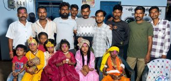 नवागांव बी में धूमधाम से मनाई गई श्रीकृष्ण जन्माष्टमी, मटकी फोड़ और नृत्य ने बांधा समां नवागांव बी में धूमधाम से मनाई गई श्रीकृष्ण जन्माष्टमी, मटकी फोड़ और नृत्य ने बांधा समां