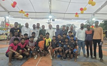 रानीतराई में गूंजा कबड्डी का जोश, दक्षिणमुखी क्रीड़ा मंडल की प्रतियोगिता का भाजपा नेता नारद साहू ने किया शुभारंभ रानीतराई में गूंजा कबड्डी का जोश, दक्षिणमुखी क्रीड़ा मंडल की प्रतियोगिता का भाजपा नेता नारद साहू ने किया शुभारंभ