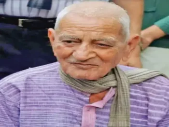 ‘दिल्ली वाले साहब’ की आखिरी इच्छा पर अटका अमल: आदिवासी बच्चों की उच्च शिक्षा के लिए छोड़े 42 लाख, वसीयत का मूल दस्तावेज नहीं मिलने से बैंक में अटकी रकम ‘दिल्ली वाले साहब’ की आखिरी इच्छा पर अटका अमल: आदिवासी बच्चों की उच्च शिक्षा के लिए छोड़े 42 लाख, वसीयत का मूल दस्तावेज नहीं मिलने से बैंक में अटकी रकम