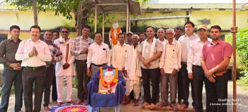 गांधी जयंती पर भनसूली में गूंजा सत्य-अहिंसा का संदेश, गांधी-शास्त्री को किया नमन, कांग्रेस नेता अशोक बोले -गांधीजी के विचार आज भी समाज के लिए मार्गदर्शक गांधी जयंती पर भनसूली में गूंजा सत्य-अहिंसा का संदेश, गांधी-शास्त्री को किया नमन, कांग्रेस नेता अशोक बोले -गांधीजी के विचार आज भी समाज के लिए मार्गदर्शक