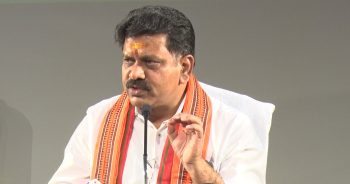 PM जनमन आवास योजना में 5.09 लाख की कथित ठगी, बैगा जनजाति के 9 परिवारों से राशि लेने का आरोप, दो ठेकेदारों पर FIR PM जनमन आवास योजना में 5.09 लाख की कथित ठगी, बैगा जनजाति के 9 परिवारों से राशि लेने का आरोप, दो ठेकेदारों पर FIR